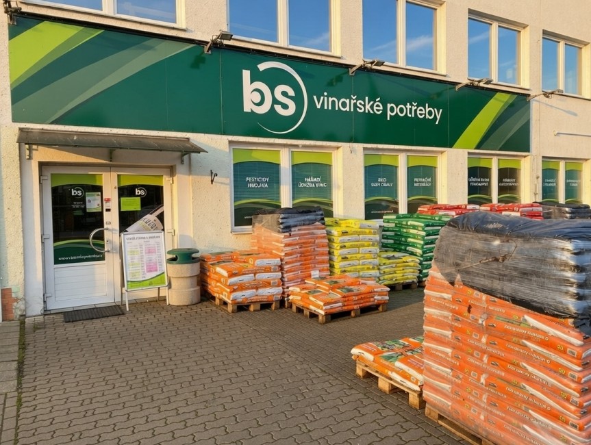 Prodejna Mikulov - sběr laboratorních vzorků - BS vinařské potřeby