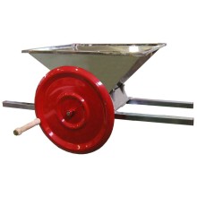 Mlýnek ruční na hrozny NEREZ